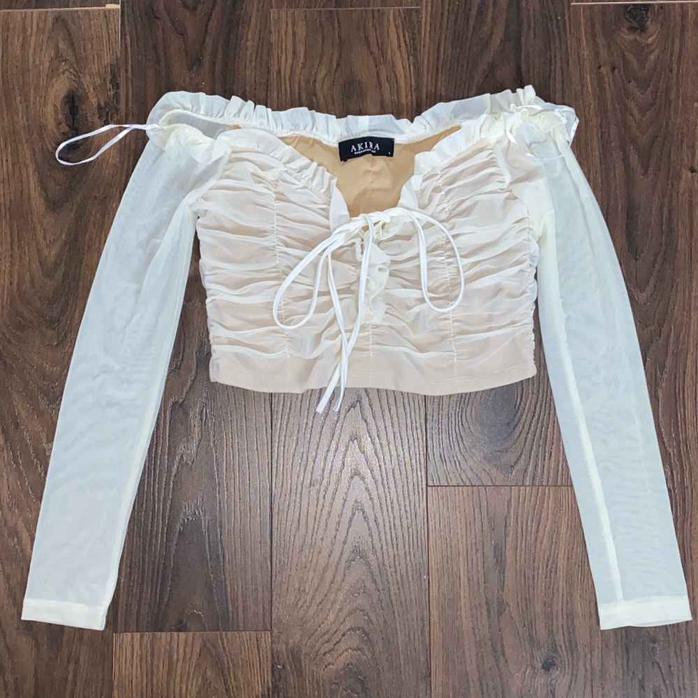 AKIRA White Off the Shoulder Crop Top 🤍